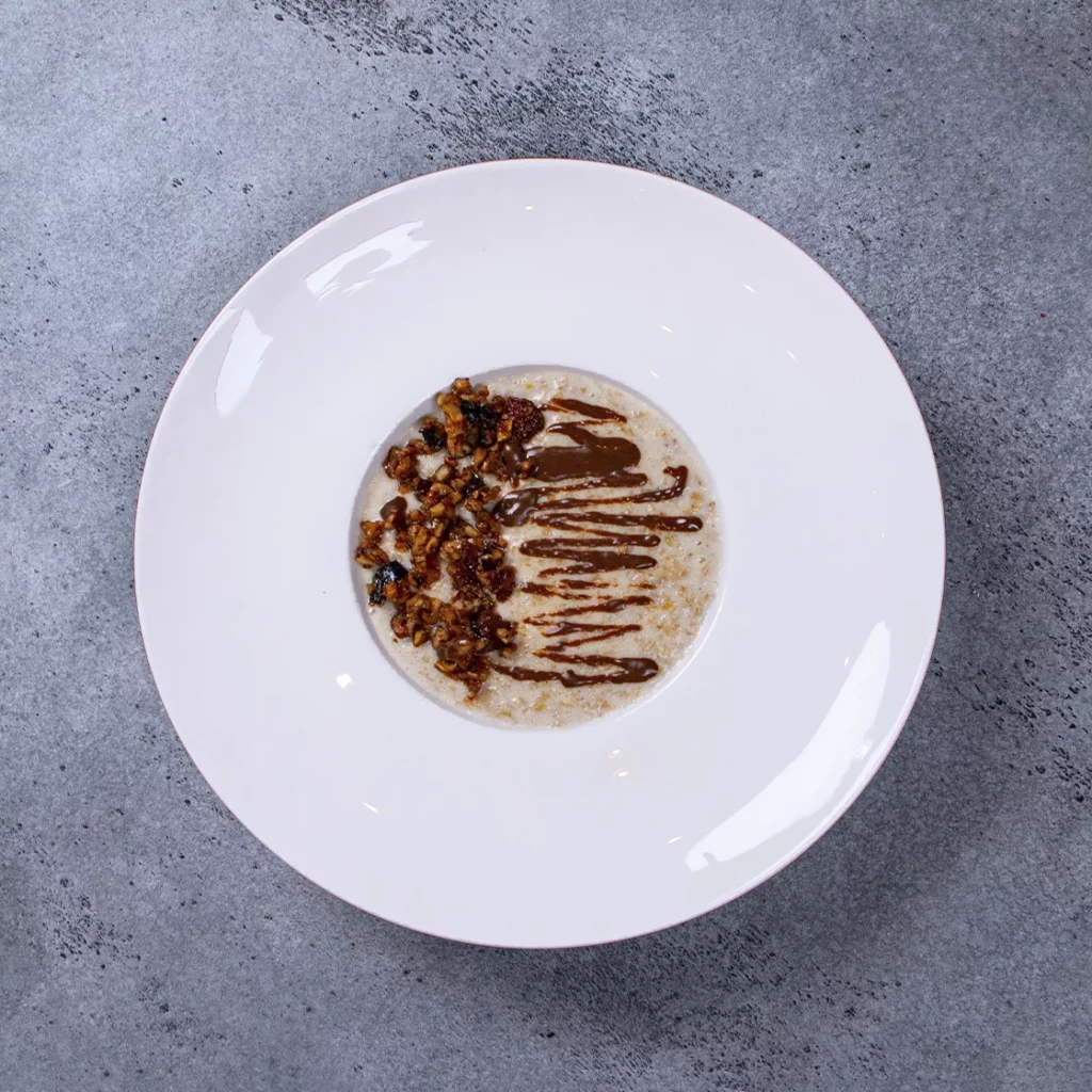 Овсяная каша с гозинаками