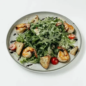 Салат с креветкой