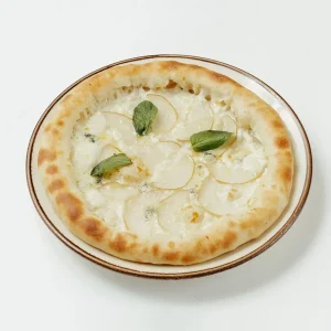 Хачапури с медовой грушей