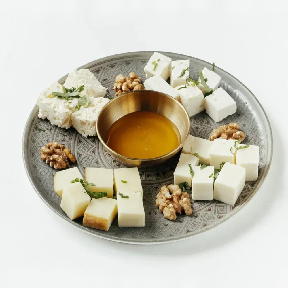 Ассорти грузинских сыров